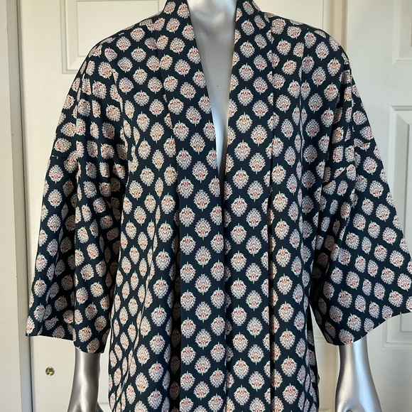 Banana Republic Women Kimono size Small Navy Blue Floral - Picture 1 of 9